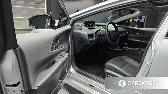 Toyota Prius 5th Generation id 4778207 из Кореи 33