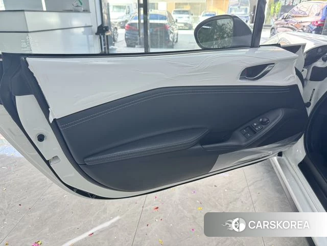 Mazda MX-5 id 4263440 из Китая 11