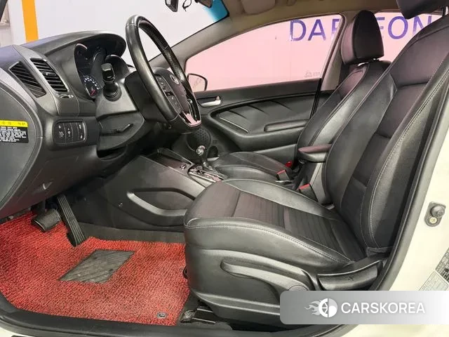 Kia The New K3 id 3408268 из Кореи 20