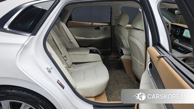 Hyundai The New Grandeur IG Hybrid id 4490158 из Кореи 39