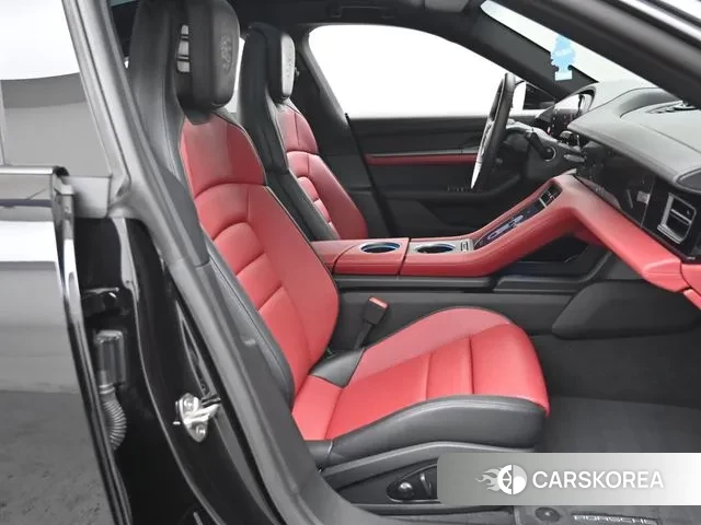 Porsche Taycan id 3751014 из Кореи 20