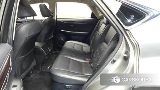 Lexus NX300h id 4448320 из Кореи 31