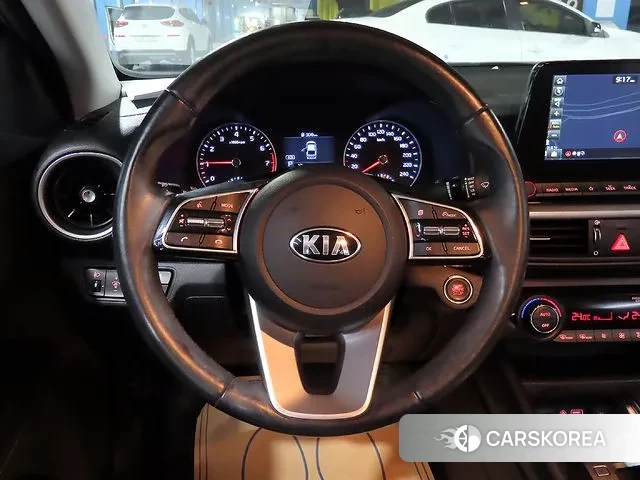 Kia Come New K3 id 3434323 из Кореи 20