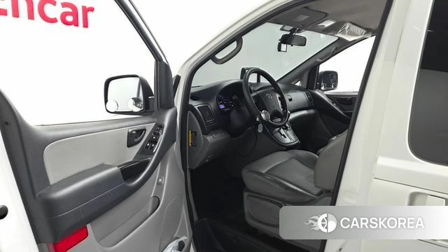 Hyundai The New Grand Starex id 4485826 из Кореи 20