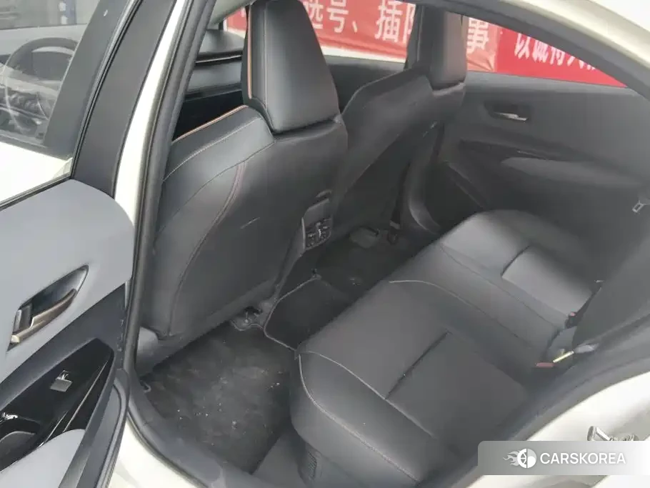 Toyota Corolla id 4674329 из Китая 16