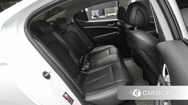 Genesis G70 id 4895681 из Кореи 37