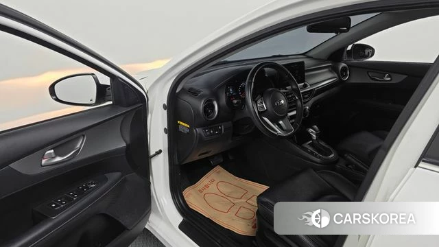 Kia Come New K3 id 4196425 из Кореи 20