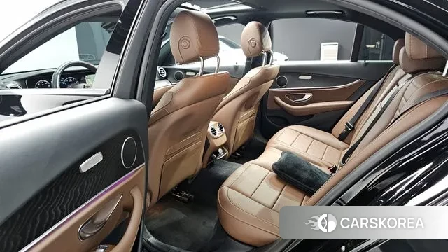 Mercedes-Benz E-Class W213 id 3482489 из Кореи 20