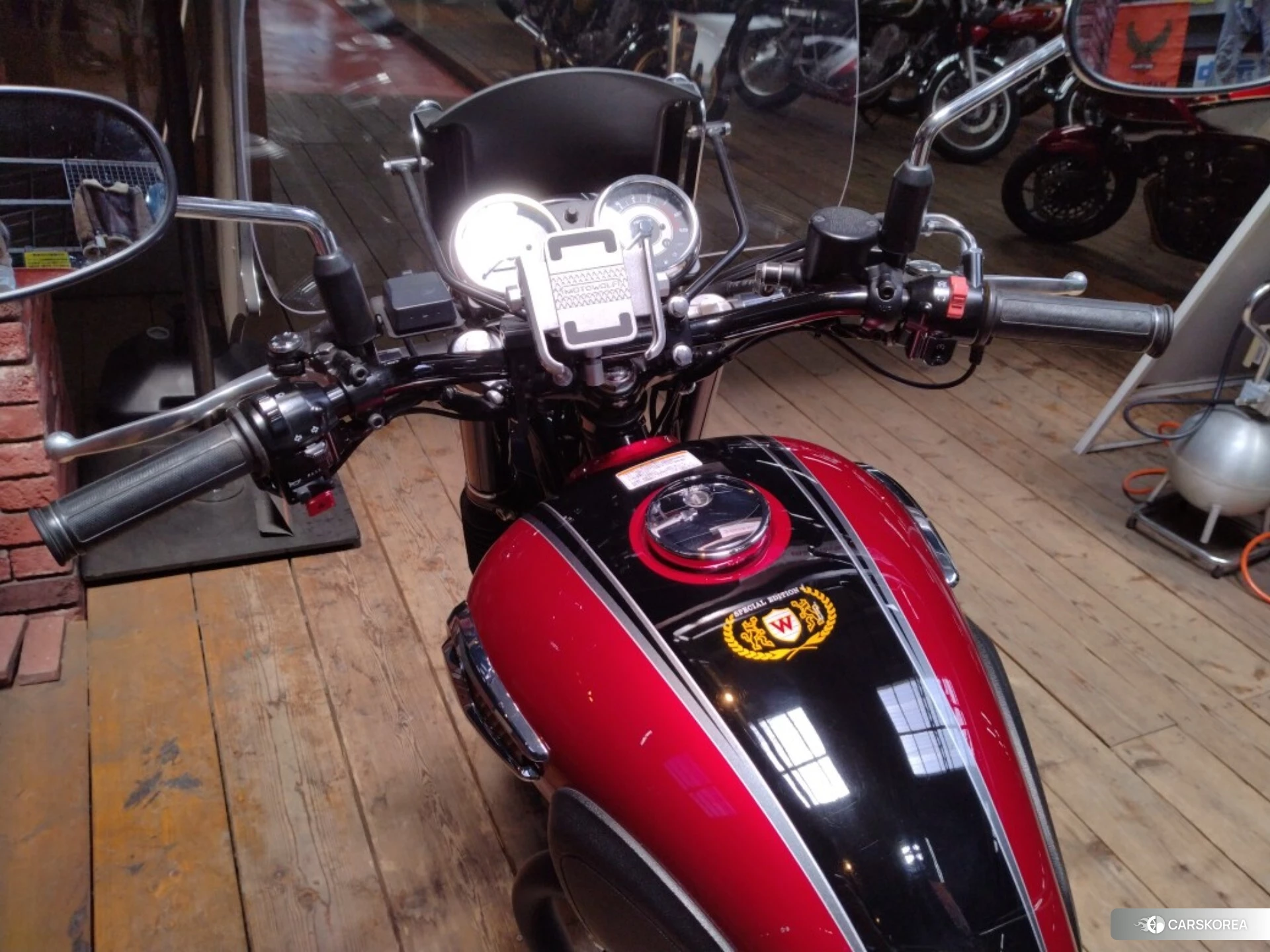 Kawasaki W800 SE id 4352844 из Японии 11
