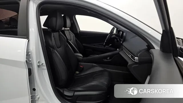 Hyundai Avante (CN7) id 3620999 из Кореи 20