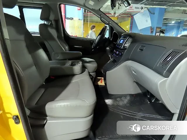 Hyundai The New Grand Starex id 3396961 из Кореи 20