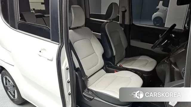 Kia The New Kia Ray EV id 3674847 из Кореи 20