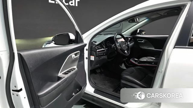 Kia Niro Plus id 4707029 из Кореи 31