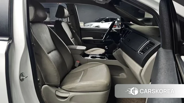 Kia The New Carnival id 3408176 из Кореи 20