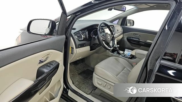 Kia The New Carnival id 3813627 из Кореи 20