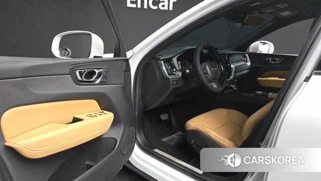 Volvo XC60 second Generation id 4496901 из Кореи 33