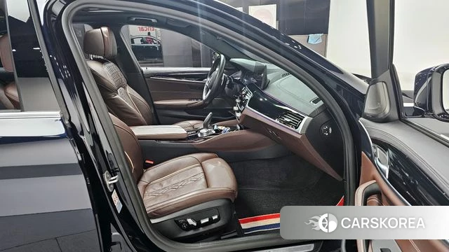 BMW 5 Series (G30) id 3865367 из Кореи 20