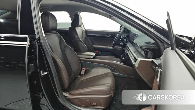 Hyundai Grandeur (GN7) id 4354920 из Кореи 32