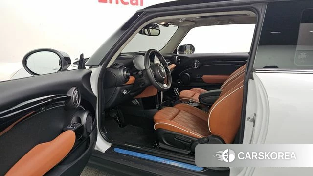Mini Cooper S id 4682090 из Кореи 30