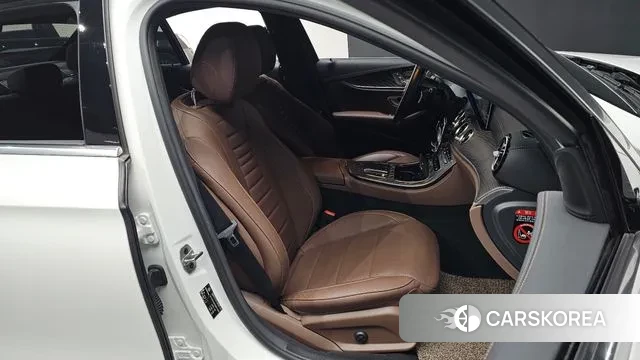 Mercedes-Benz E-Class W213 id 3478426 из Кореи 20