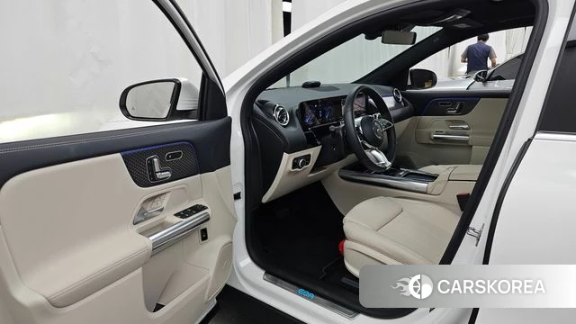 Mercedes-Benz EQA H243 id 4710370 из Кореи 20
