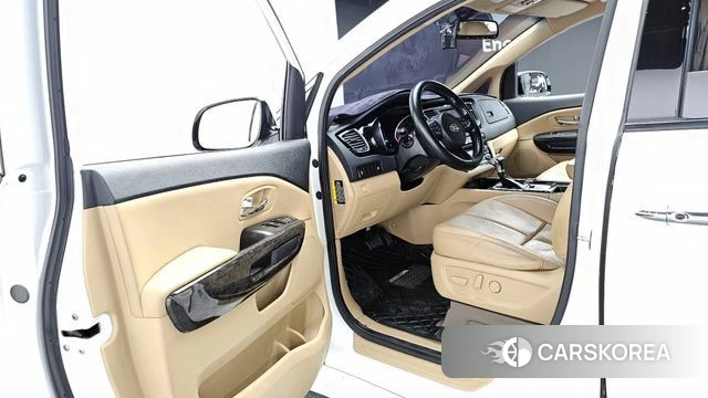 Kia The New Carnival id 4310431 из Кореи 20