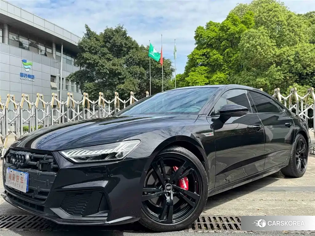 Audi A7L id 4577417 из Китая 18