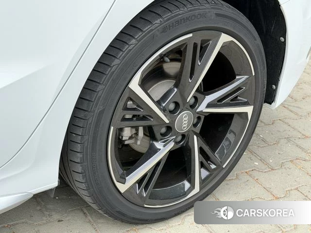 Audi A3 id 4380419 из Китая 25