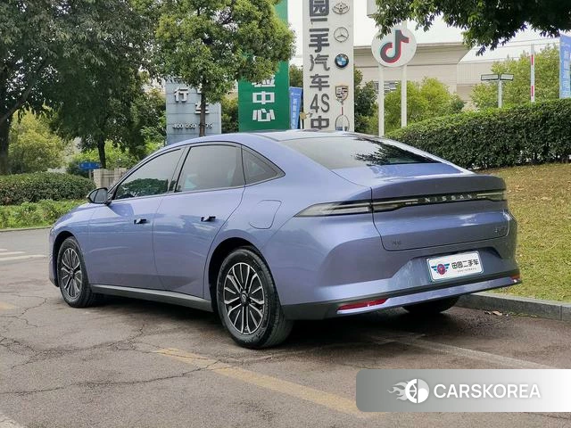 Nissan N6 id 4264466 из Китая 10