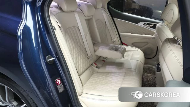 Genesis G70 id 4754766 из Кореи 31