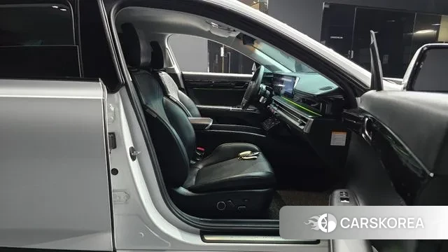 Hyundai Grandeur Hybrid (GN7) id 3026800 из Кореи 20