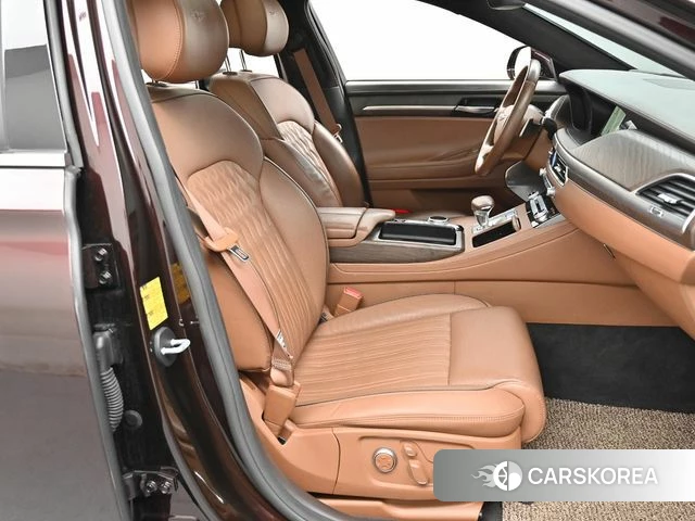 Genesis G90 id 4283949 из Кореи 20