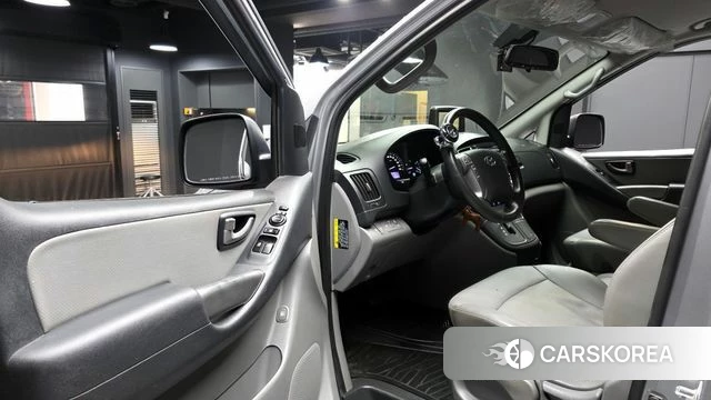 Hyundai The New Grand Starex id 4384218 из Кореи 30