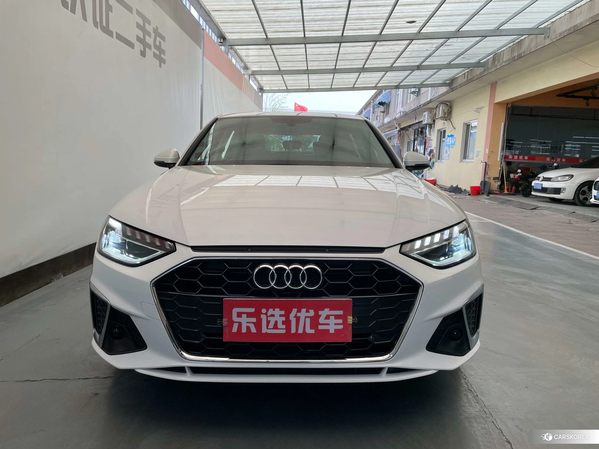 Audi A4L id 4405758 из Китая 19