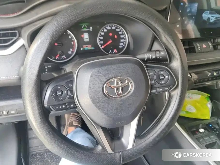 Toyota RAV4 id 4622604 из Китая 16