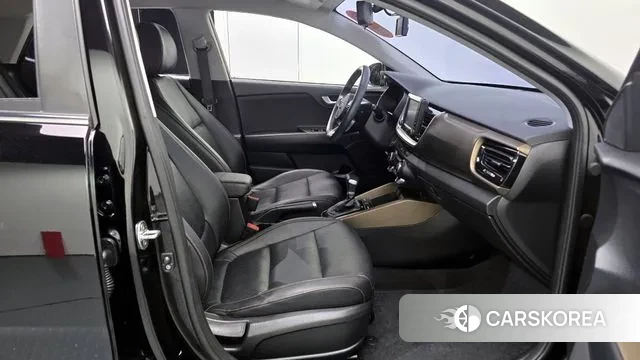 Kia Stonic id 3033996 из Кореи 20