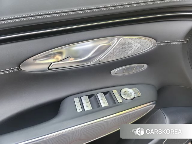 Genesis GV70 id 4206533 из Кореи 20