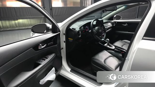 Kia Come New K3 id 3852868 из Кореи 20