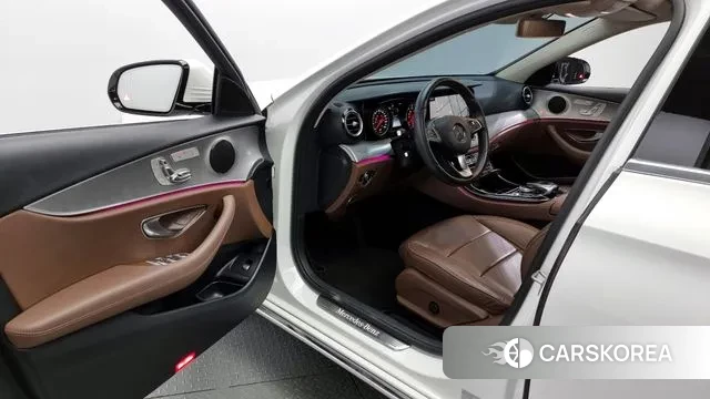 Mercedes-Benz E-Class W213 id 3019039 из Кореи 20