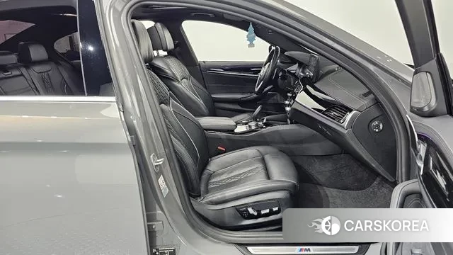 BMW 5 Series (G30) id 3764724 из Кореи 20