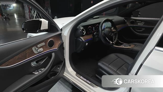 Mercedes-Benz E-Class W213 id 4707105 из Кореи 33
