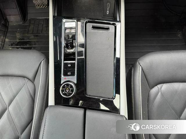 Volkswagen Tourang id 4255747 из Китая 20