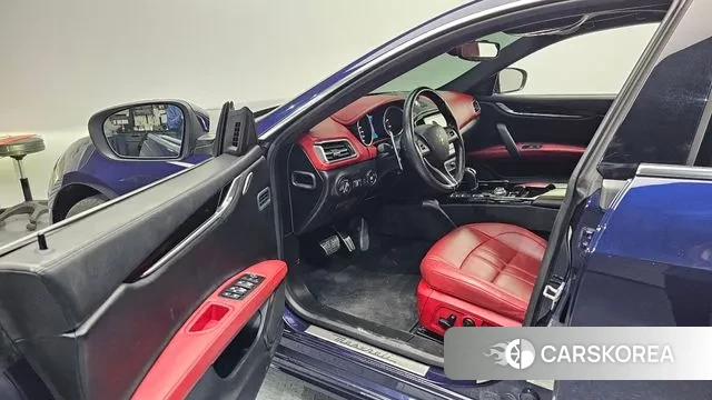 Maserati Ghibli id 3474732 из Кореи 20