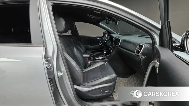 Kia Sportage The Bold id 4370685 из Кореи 32
