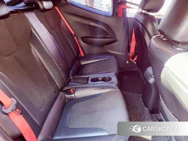 Hyundai Veloster (JS) id 3226821 из Кореи 19