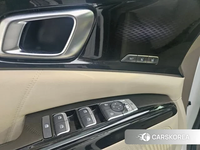 Kia Carnival 4th generation id 2320999 из Кореи 20