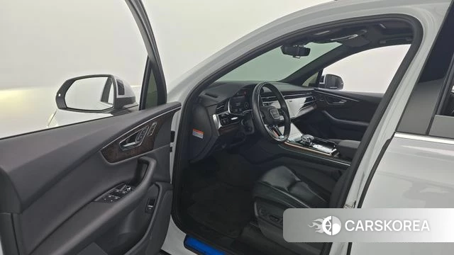 Audi Q7 (4M) id 4604592 из Кореи 32