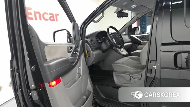 Hyundai The New Grand Starex id 4502388 из Кореи 20