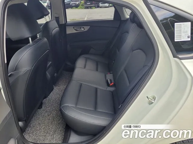 Kia Come New K3 id 2876335 из Кореи 20