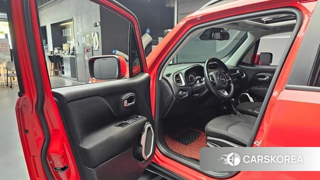 Jeep Renegade id 4573313 из Кореи 30